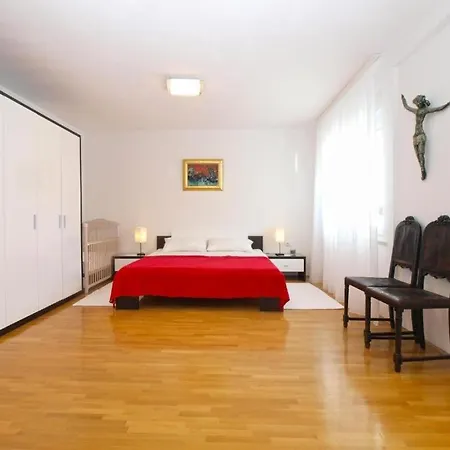 Art House Ana Apartamento *